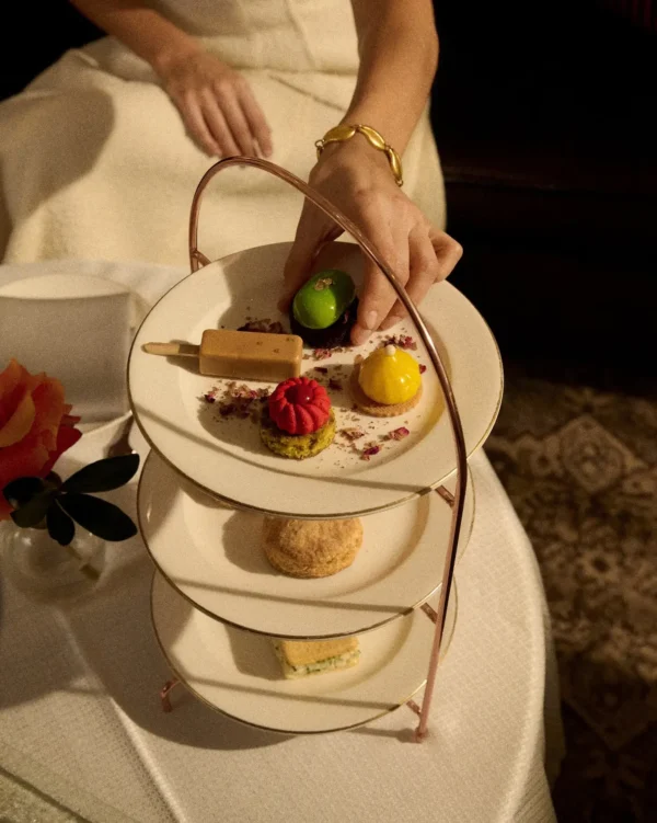 GH-VILNIUS-00156 (1) Afternoon Tea