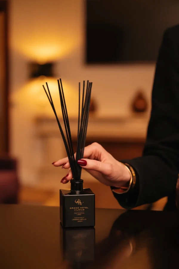 “Santal & Tonka” fragrance – Grand Hotel Vilnius by Cereria Molla 1899